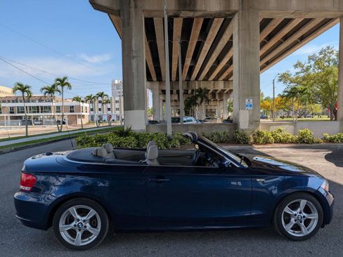 Used 2012 BMW 128i Convertible image 5