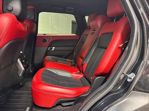 Used 2019 Land Rover Range Rover Sport HSE Dynamic image 31