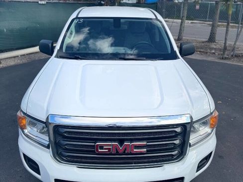 Used 2017 GMC Canyon 2WD Crew Cab w/ Convenience Package image 16