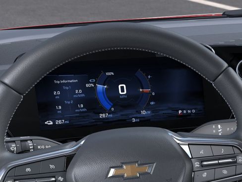 New 2026 Chevrolet Equinox EV LT w/ LPO, Blackout Package AWD/4WD image 18