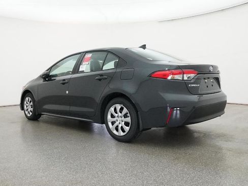 Used 2026 Toyota Corolla LE FWD image 24