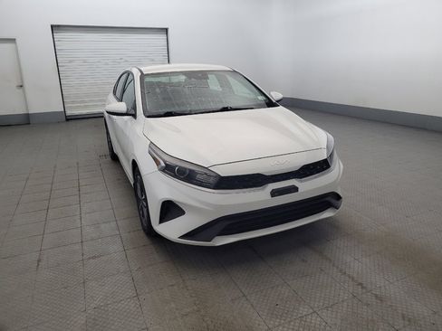 Used 2023 Kia Forte LXS FWD image 14