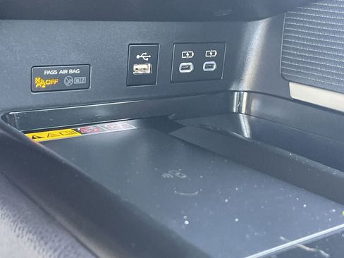 Used 2026 Toyota Camry SE w/ Convenience Package FWD image 27