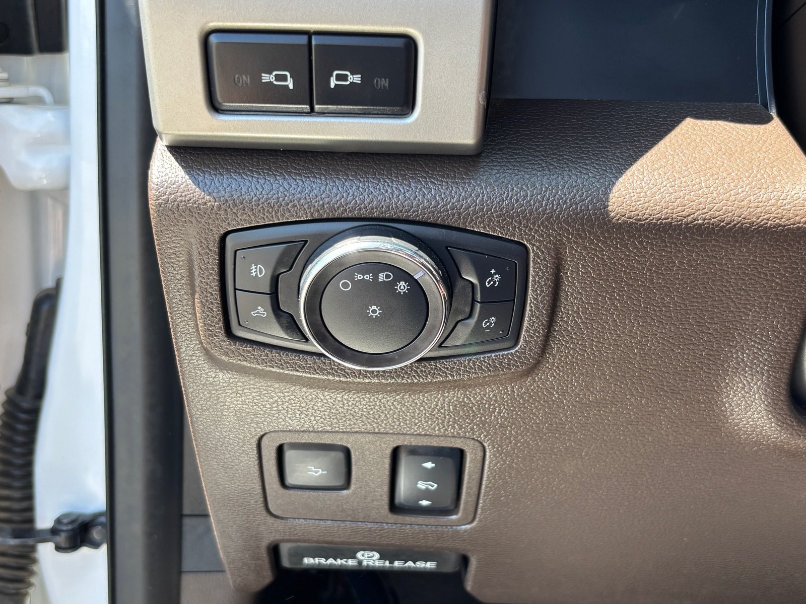 Used 2018 Ford F350 King Ranch w/ King Ranch Ultimate Package AWD/4WD image 26