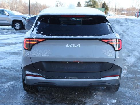 New 2026 Kia Sportage S image 6