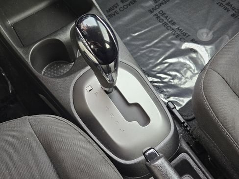 Used 2020 Chevrolet Spark LT image 20