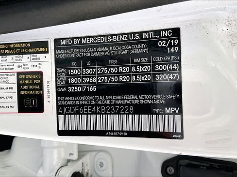 Used 2019 Mercedes-Benz GLS 450 4MATIC image 35