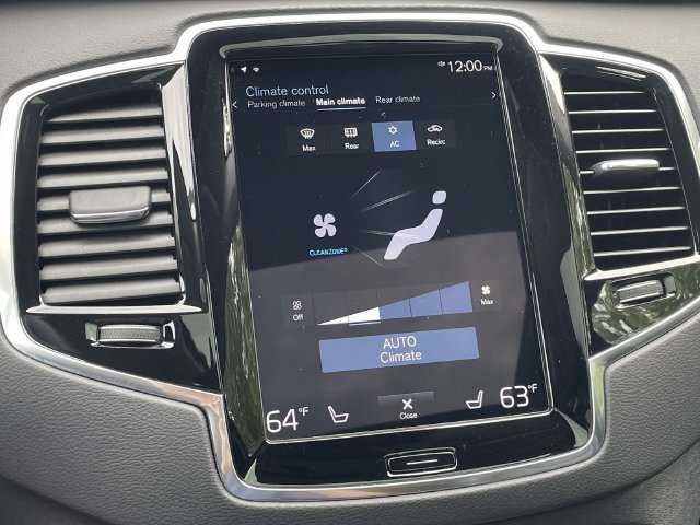 Used 2022 Volvo XC90 T8 Inscription w/ Advanced Package AWD/4WD image 19