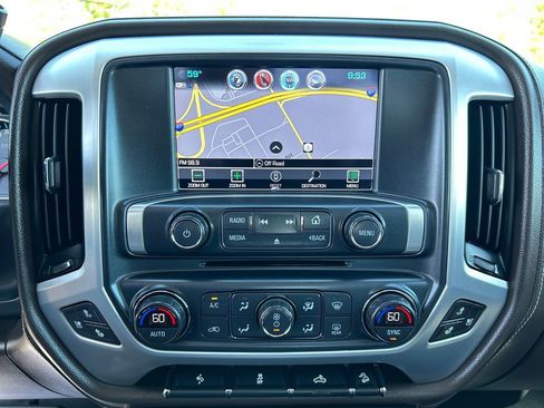 Used 2018 GMC Sierra 1500 SLT w/ SLT Premium Package AWD/4WD image 22