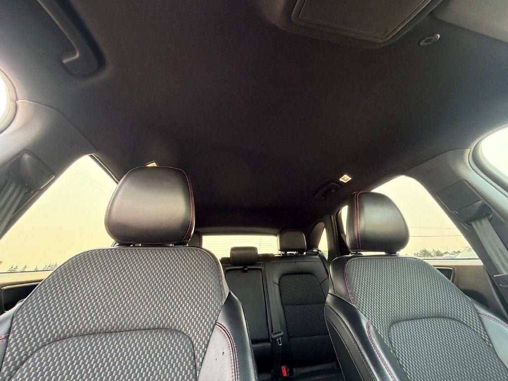 Used 2023 Ford Escape ST-Line FWD image 28