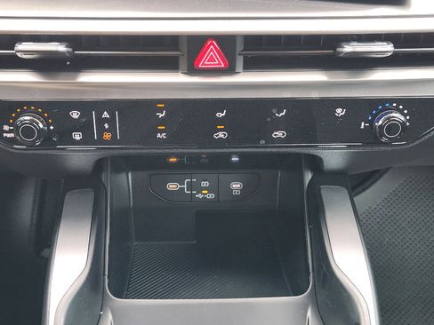 New 2026 Kia Sorento LX image 14
