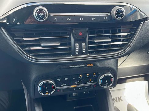 Used 2025 Ford Escape Active w/ Cold Weather Package image 12