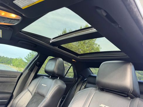 Used 2012 Chrysler 300 SRT8 RWD image 13