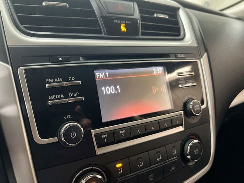 Used 2018 Nissan Altima 2.5 S w/ S Convenience Package image 14