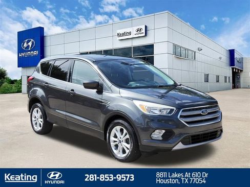 Used 2019 Ford Escape SE FWD image 3