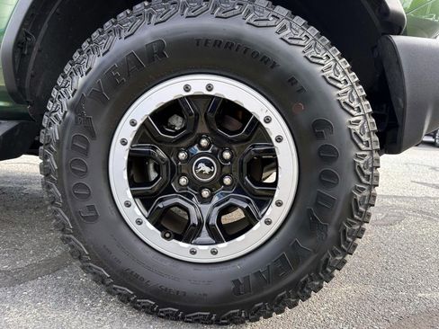 Used 2025 Ford Bronco Outer Banks w/ Sasquatch Package AWD/4WD image 6