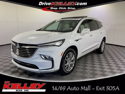 Used 2023 Buick Enclave Essence w/ Experience Buick Package