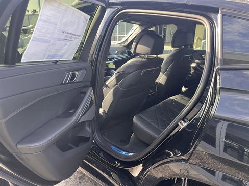 New 2026 BMW X6 M60i image 17