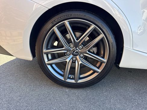 Used 2017 Lexus IS 300 AWD image 39