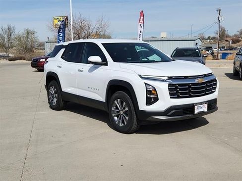 New 2026 Chevrolet Equinox LT w/ LPO, Floor Liner Package AWD/4WD image 1
