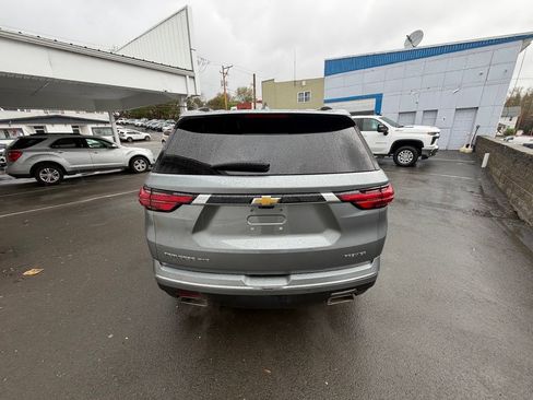Used 2023 Chevrolet Traverse Premier AWD/4WD image 4