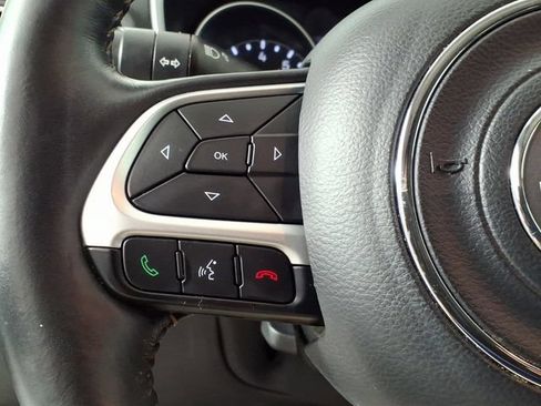 Used 2019 Jeep Compass Limited AWD/4WD image 17