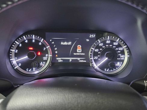 Used 2023 Toyota Highlander LE image 27