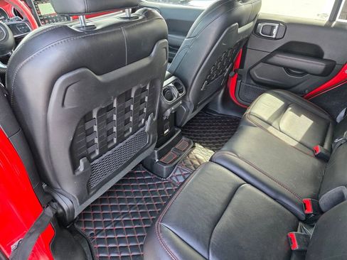 Used 2020 Jeep Wrangler Unlimited Rubicon AWD/4WD image 14