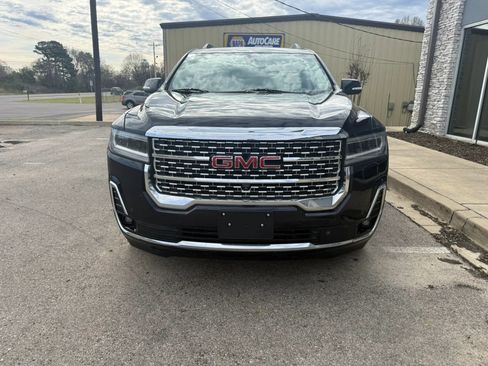 Used 2021 GMC Acadia Denali w/ Denali Technology Package FWD image 3