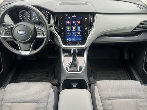 Used 2022 Subaru Outback Premium image 34