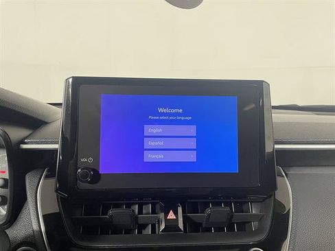 Used 2023 Toyota Corolla Cross AWD Hybrid w/ Moonroof Package image 17