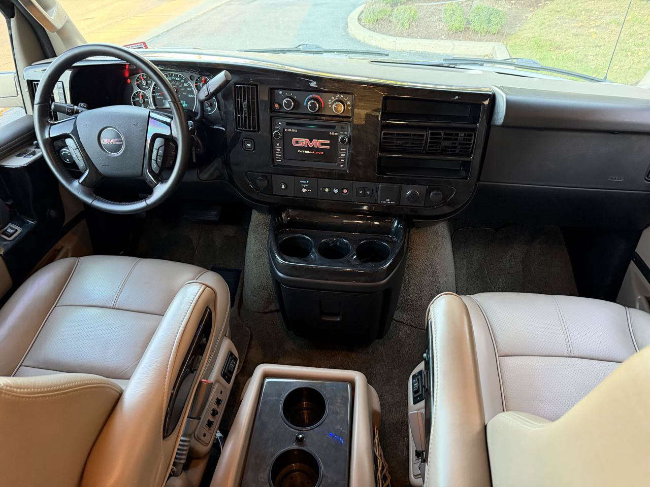 Used 2019 GMC Savana 2500 w/ Enhanced Convenience Package RWD image 30