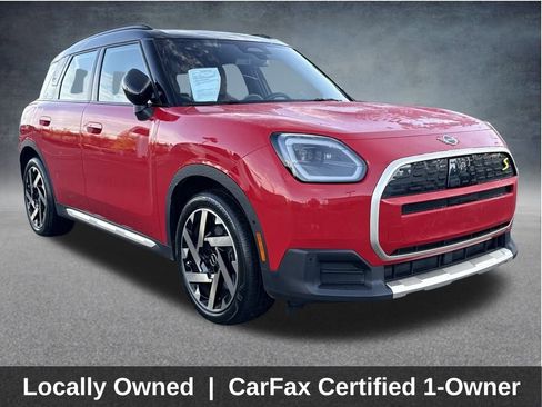 Used 2025 MINI Cooper Countryman SE image 1