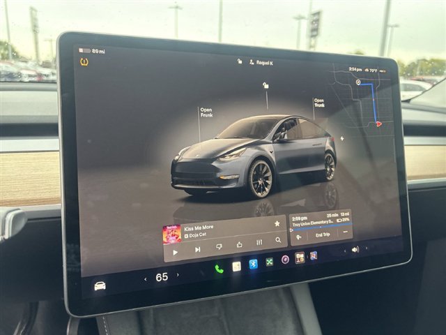 Used 2024 Tesla Model Y Long Range AWD/4WD image 11