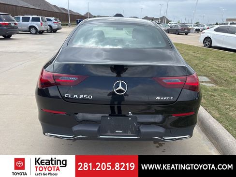 Used 2025 Mercedes-Benz CLA 250 4MATIC image 6