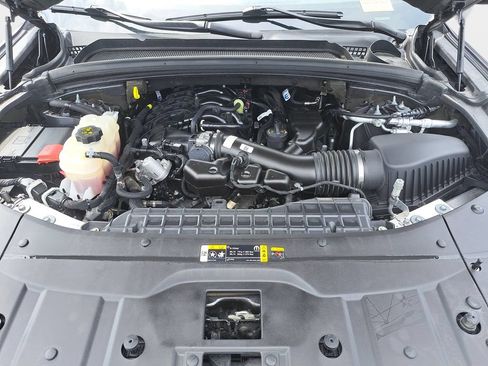 Certified 2022 Jeep Grand Cherokee Altitude AWD/4WD image 30