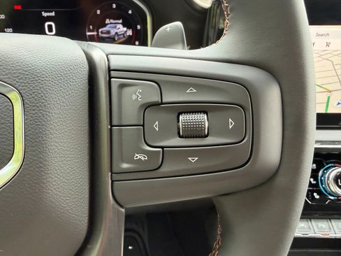 New 2026 GMC Sierra 1500 AT4 w/ AT4 Preferred Package AWD/4WD image 15