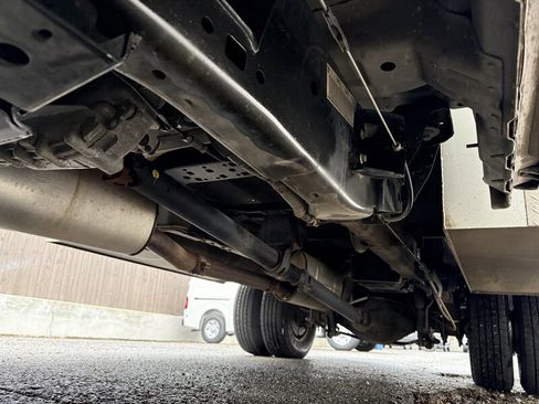 Used 2020 Ford F350 XL w/ Power Equipment Group image 30