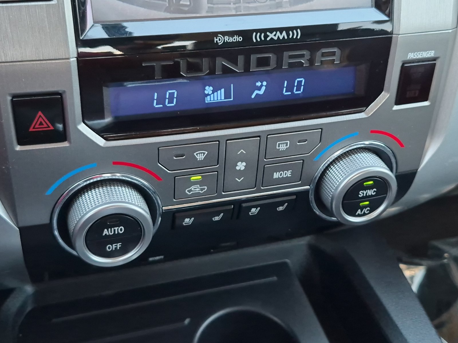 Used 2015 Toyota Tundra Platinum RWD image 19