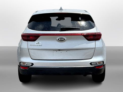 Used 2020 Kia Sportage LX image 4