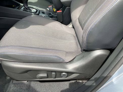Certified 2025 Subaru Forester Premium AWD/4WD image 22