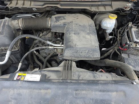 Used 2019 RAM 1500 Express w/ Express Value Package image 25