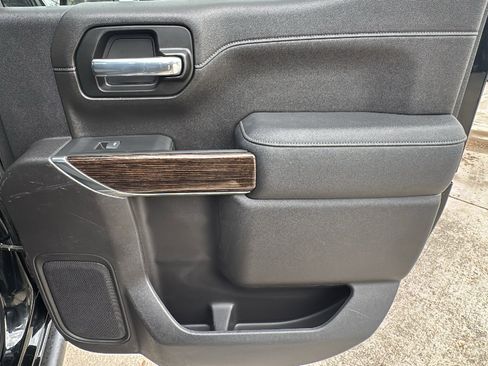 Used 2021 GMC Sierra 1500 Elevation image 25