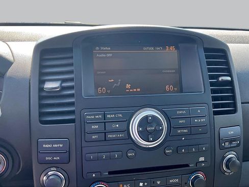 Used 2012 Nissan Pathfinder SV RWD image 6