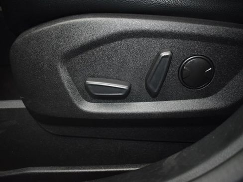 Used 2024 Ford Edge Titanium AWD/4WD image 10