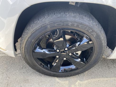 Used 2016 Jeep Grand Cherokee High Altitude image 4