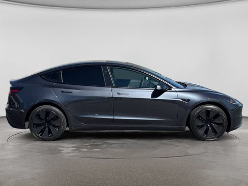 Used 2024 Tesla Model 3 Long Range RWD image 6