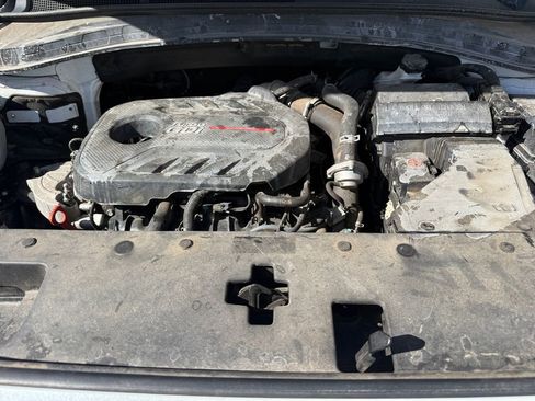 Used 2019 Hyundai Santa Fe Limited image 21