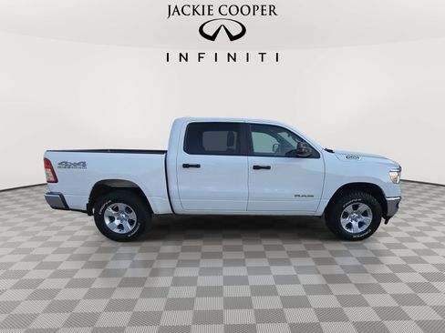 Used 2023 RAM 1500 Big Horn AWD/4WD image 4