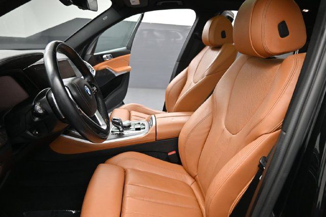 Used 2022 BMW X5 xDrive45e w/ Executive Package AWD/4WD image 19